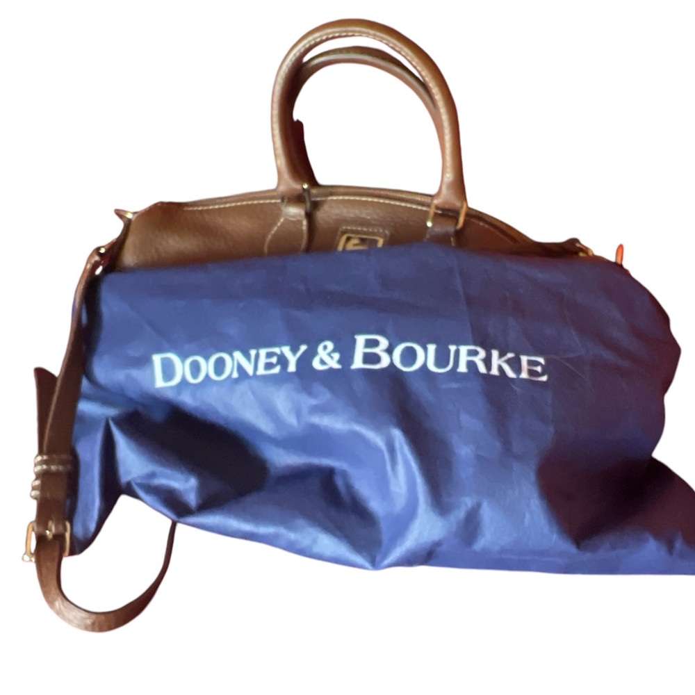 Dooney & Bourke bag